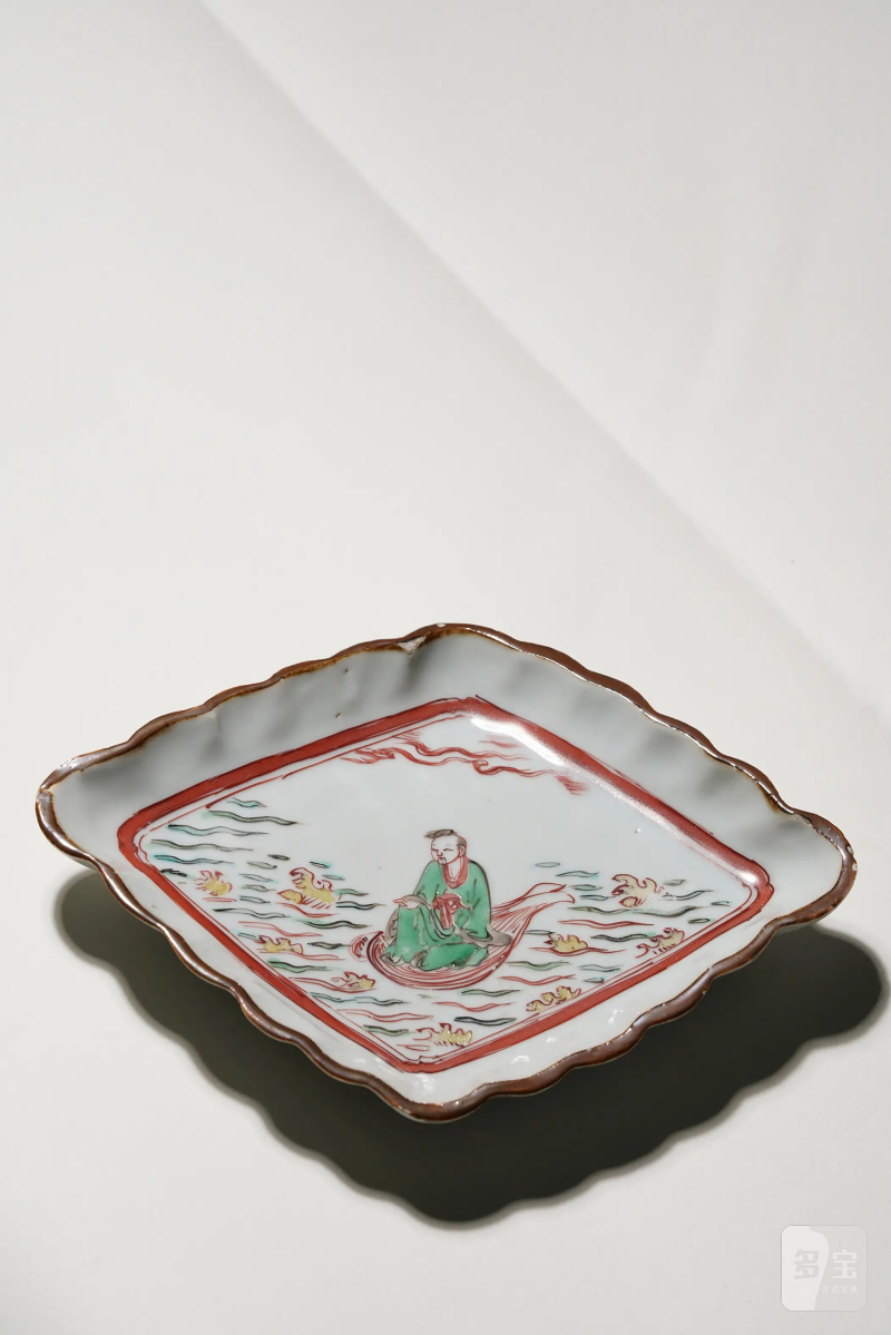 明天启 景德镇古渡五彩仙人乘槎图菱口盘 - 图4